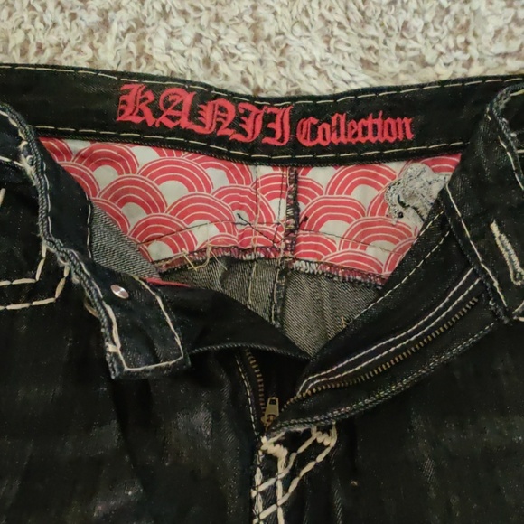 Jean's - Picture 2 of 3